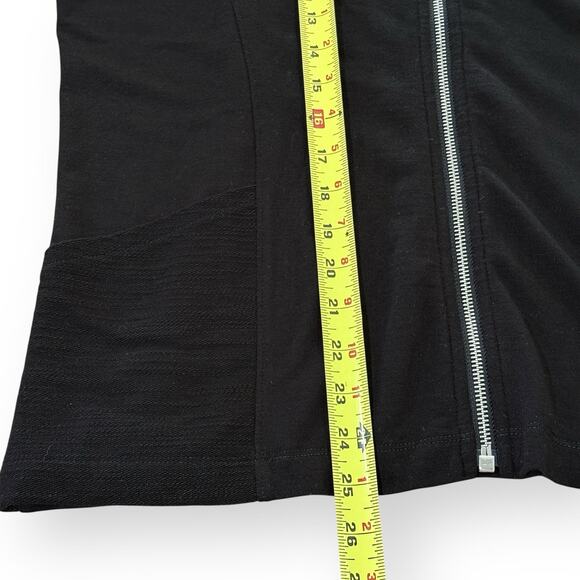 Weekends By Chico's French Terry Mock Neck Jacket Black Lightweight Size 1 M-8 - Picture 7 of 7